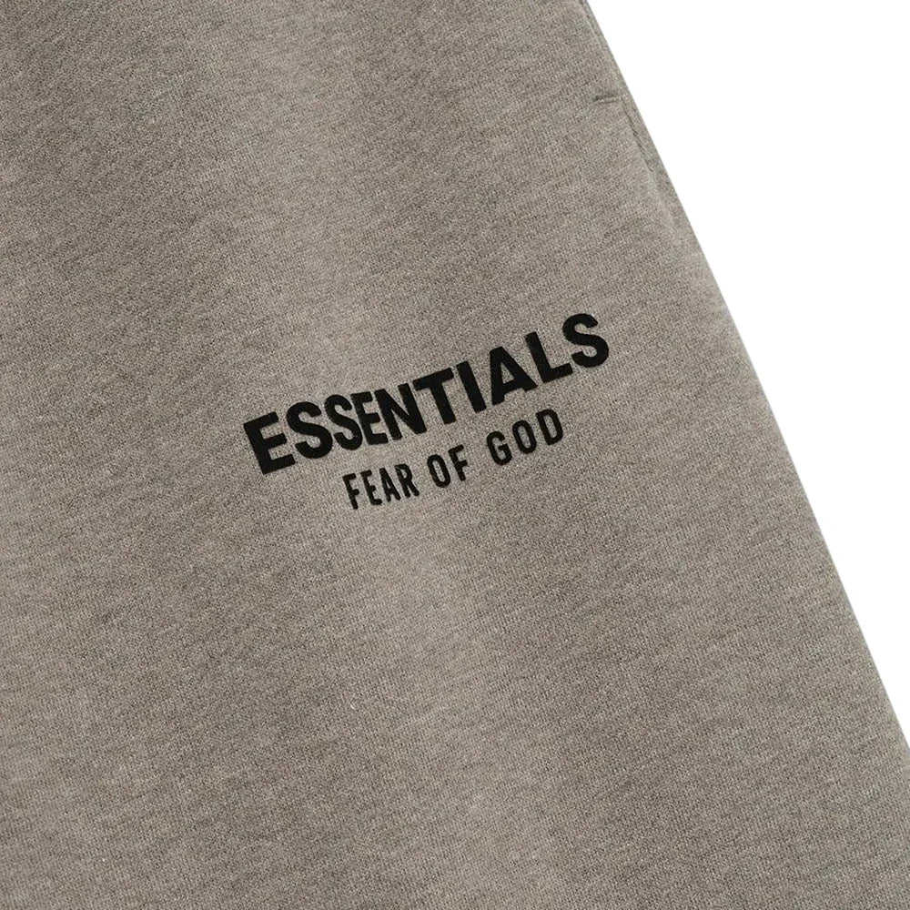 Fear of God Essentials Classic Fit Fleece Sweatpant Homestead Heather - Image 3